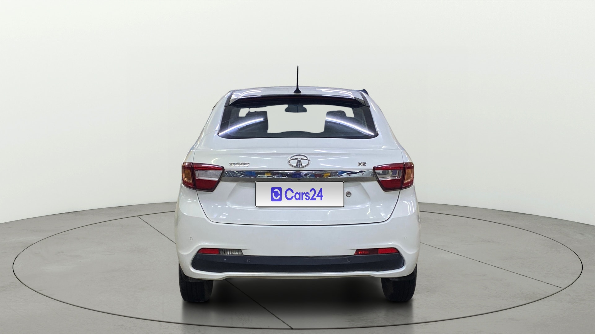 View 2017 Tata Tigor XZ (O) Petrol Image 39 Used 2017 Tata Tigor XZ (O) Petrol Image 39