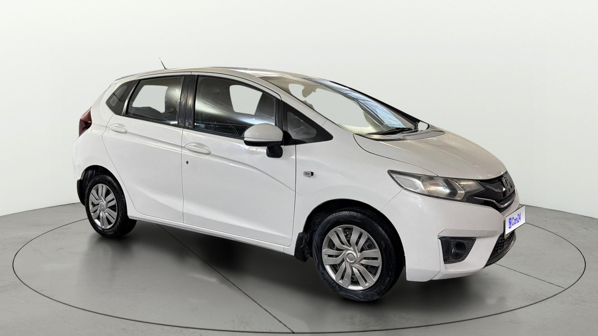 View 2015 Honda Jazz E MT Diesel Image 36 Used 2015 Honda Jazz E MT Diesel Image 36