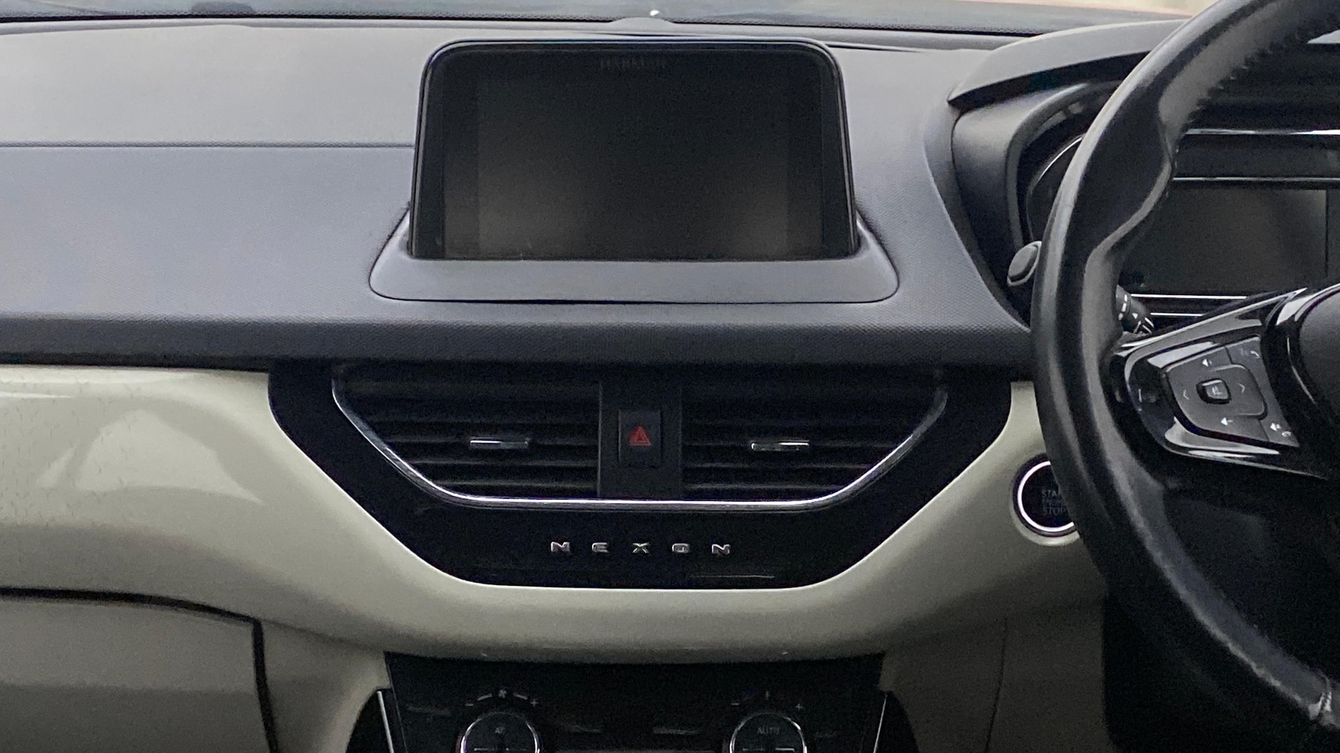 View 2024 Tata Nexon Revotron XE Image 33 Used 2024 Tata Nexon Revotron XE Image 33