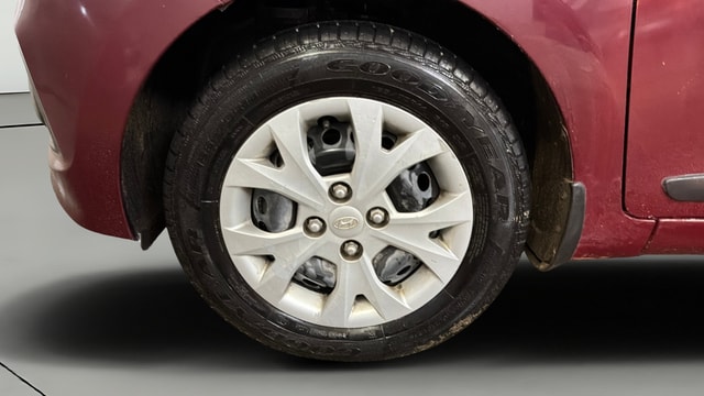 View Hyundai Grand i10 Image 27 Used Hyundai Grand i10 Image 27