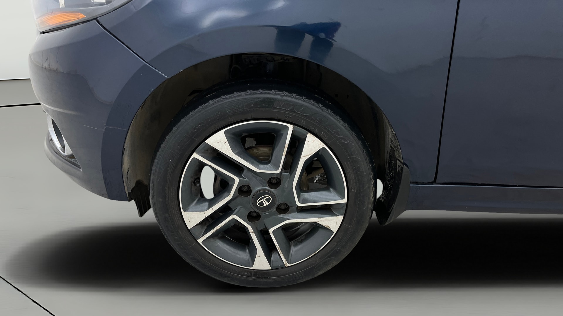 View 2019 Tata Tigor XE Diesel Image 28 Used 2019 Tata Tigor XE Diesel Image 28