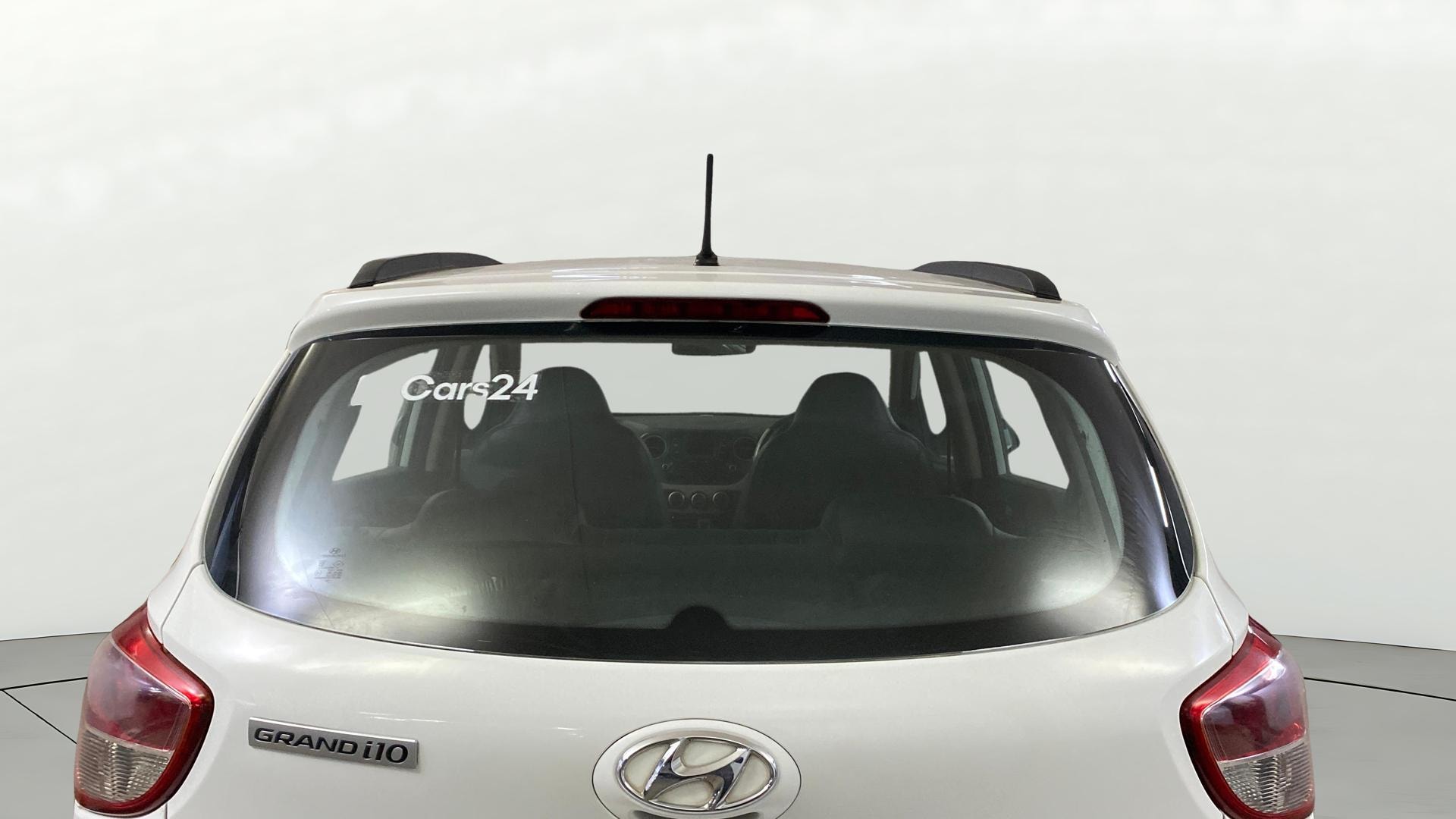 View 2019 Hyundai Grand i10 Magna 1.2 Kappa VTVT Image 4 Used 2019 Hyundai Grand i10 Magna 1.2 Kappa VTVT Image 4