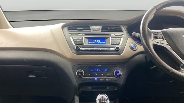View Hyundai Elite i20 Image 17 Used Hyundai Elite i20 Image 17