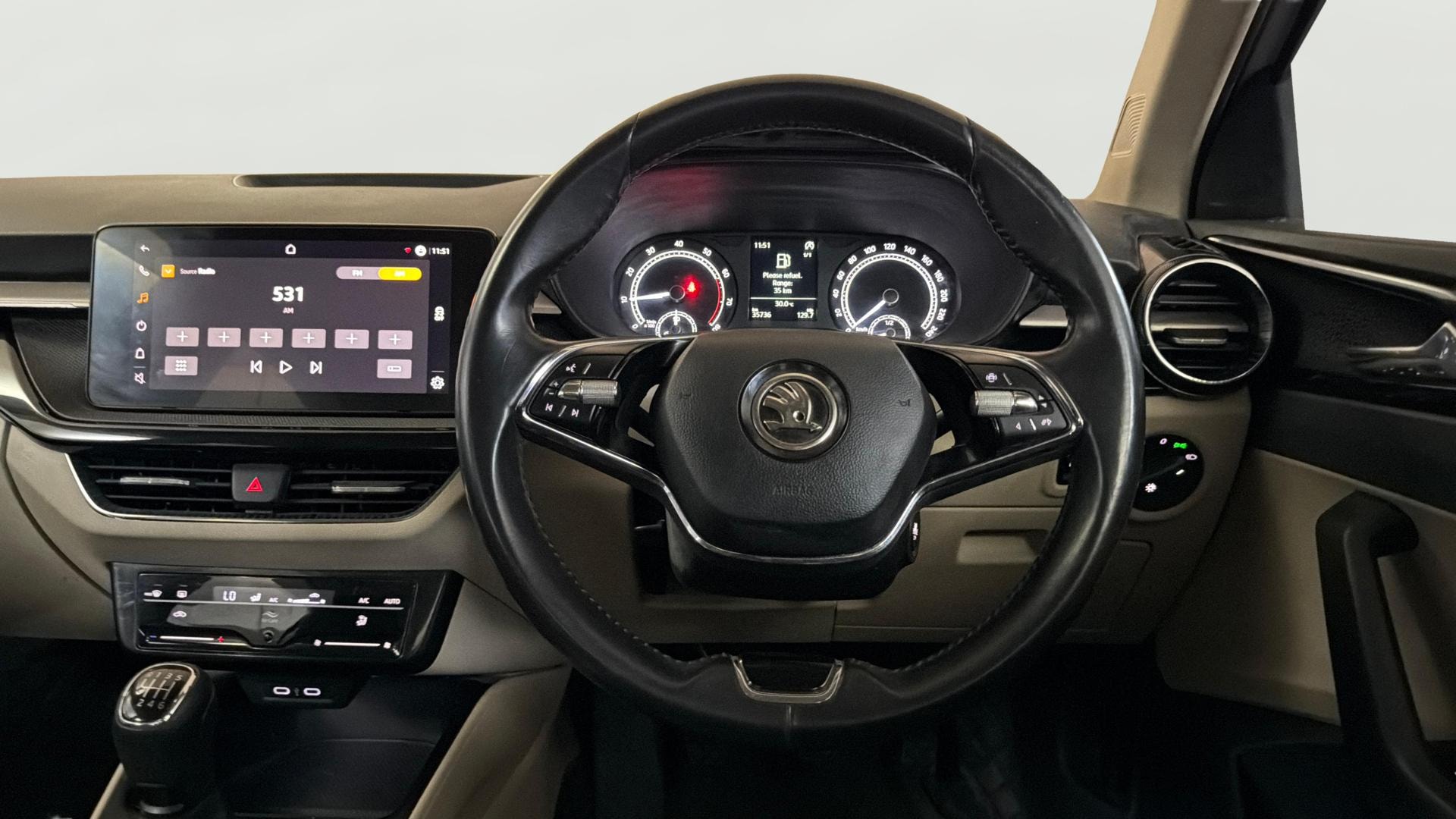 View 2022 Skoda Slavia Ambition 1.0 TSI MT Image 20 Used 2022 Skoda Slavia Ambition 1.0 TSI MT Image 20