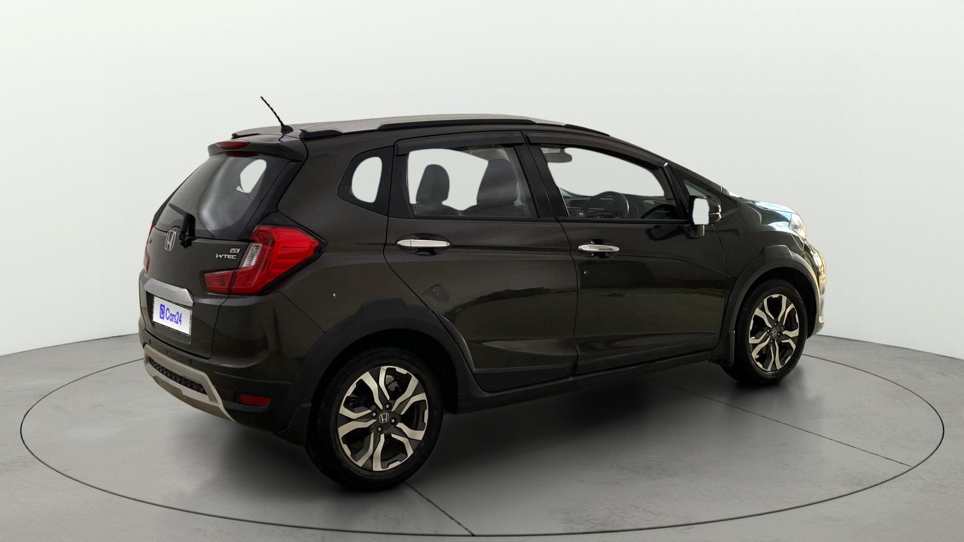 View 2018 Honda WR-V S MT Diesel Edge Edition Image 44 Used 2018 Honda WR-V S MT Diesel Edge Edition Image 44