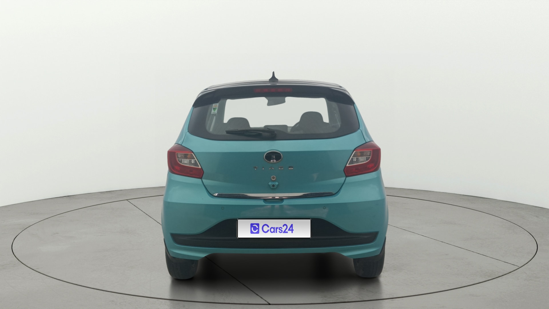View 2025 Tata Tiago Revotorq XB Image 40 Used 2025 Tata Tiago Revotorq XB Image 40