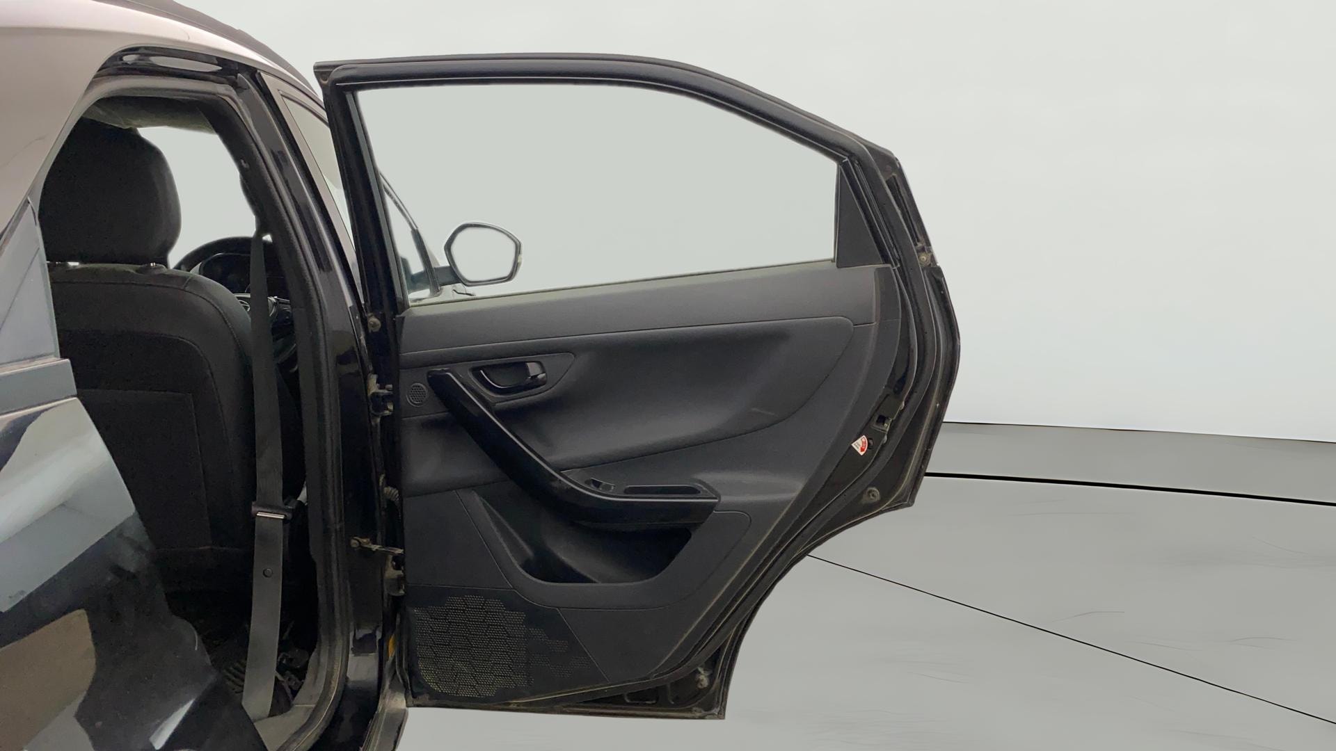 View 2022 Tata Nexon Revotron XZ Plus Dark Image 6 Used 2022 Tata Nexon Revotron XZ Plus Dark Image 6