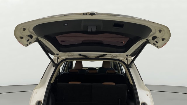 View MG Hector Plus Image 33 Used MG Hector Plus Image 33