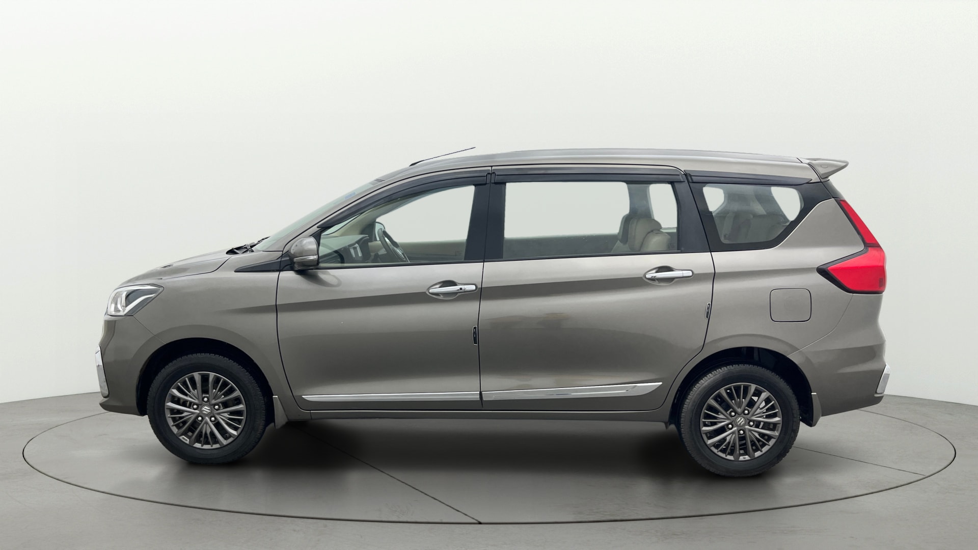 View 2021 Maruti Suzuki 1000 Base Variant Image 5 Used 2021 Maruti Suzuki 1000 Base Variant Image 5
