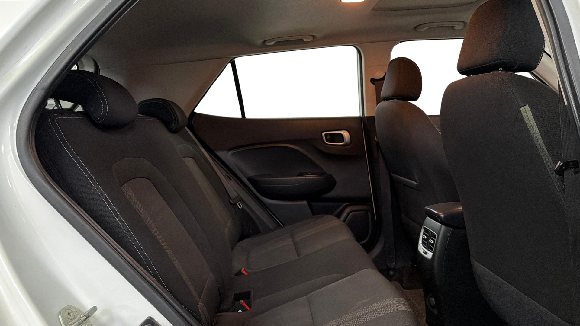 View 2020 Hyundai Venue SX Plus 1.0 Petrol AT Image 31 Used 2020 Hyundai Venue SX Plus 1.0 Petrol AT Image 31