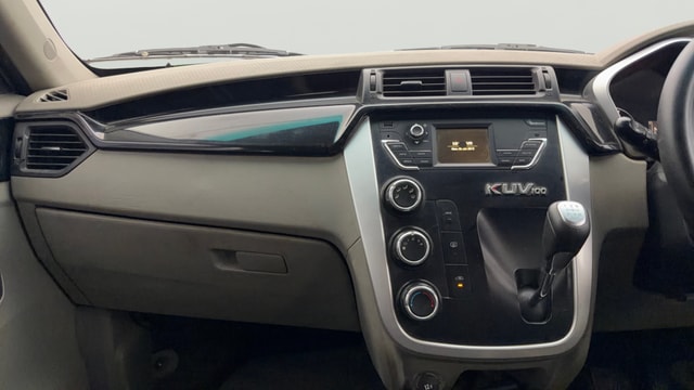 View Mahindra KUV100 Image 17 Used Mahindra KUV100 Image 17