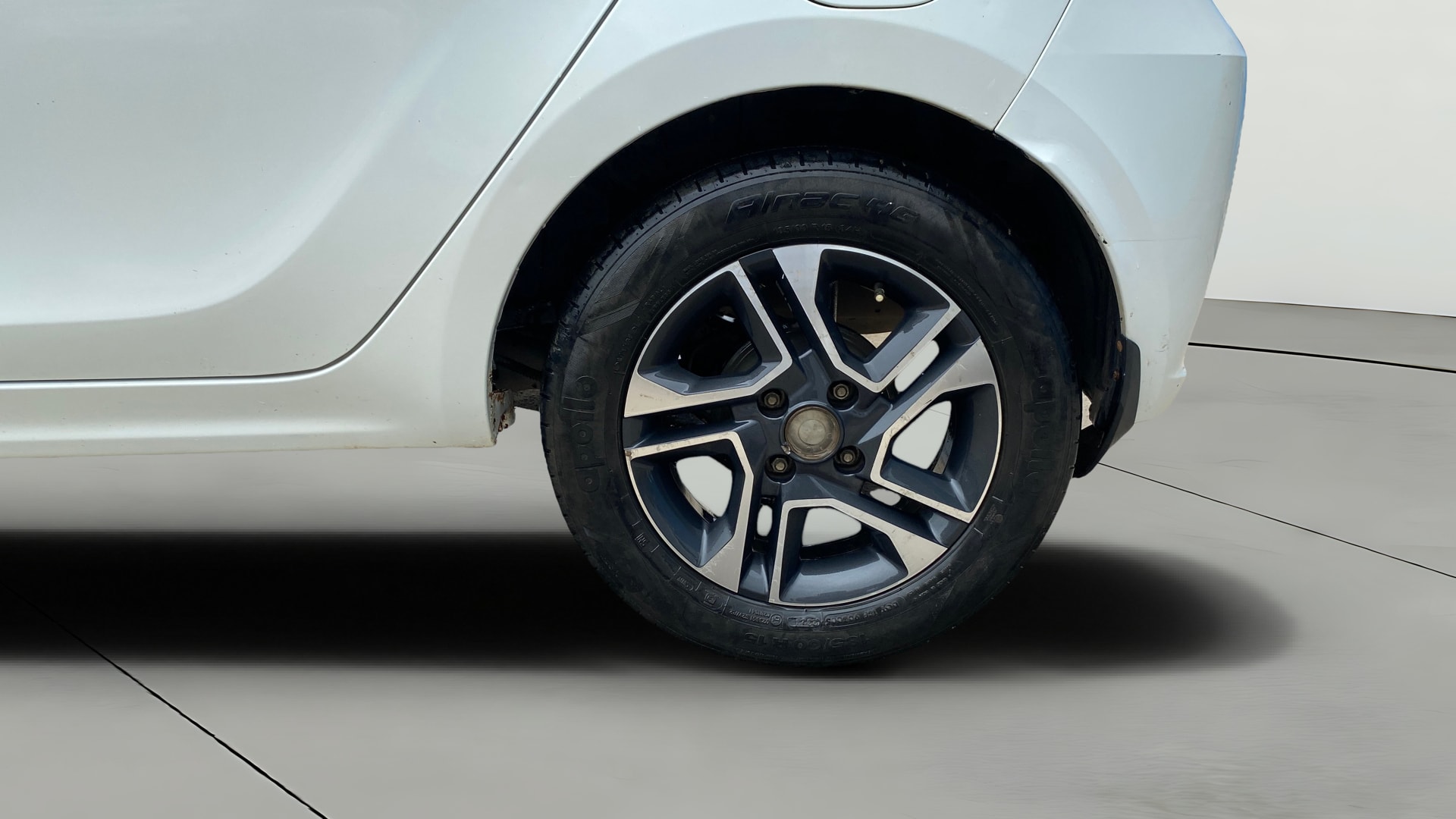 View 2020 Tata Tiago Revotorq XB Image 7 Used 2020 Tata Tiago Revotorq XB Image 7