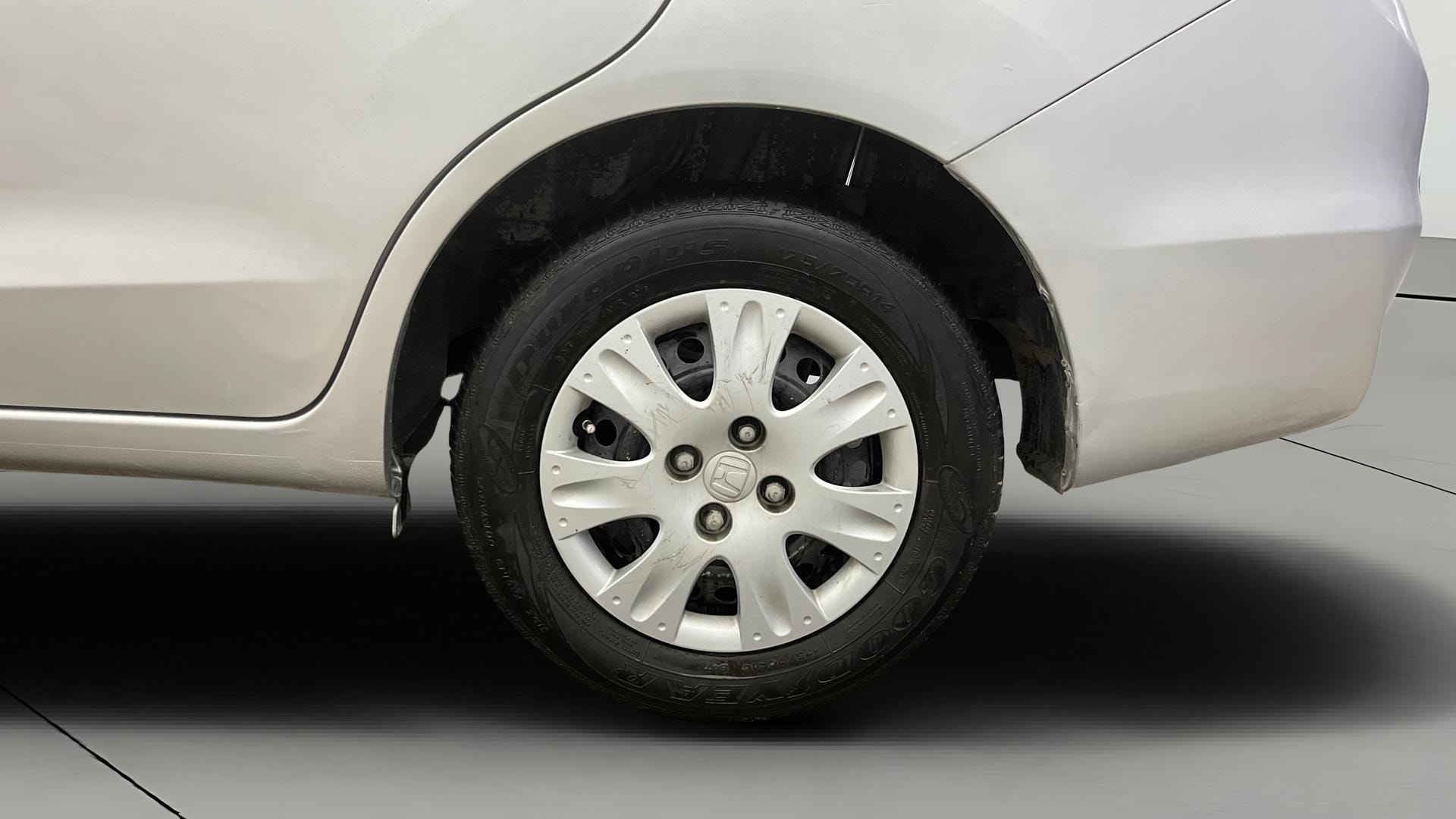 View 2014 Honda Amaze E MT Petrol BS IV Image 11 Used 2014 Honda Amaze E MT Petrol BS IV Image 11