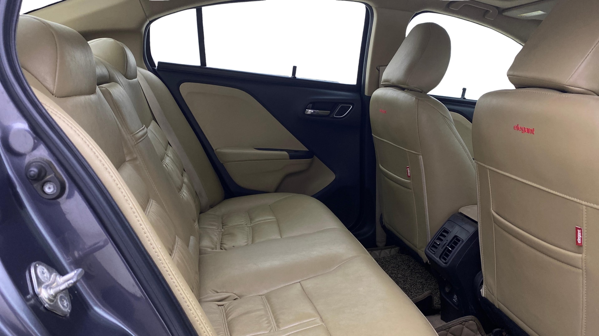 View 2019 Honda City ZX MT Diesel Anniversary Edition Image 36 Used 2019 Honda City ZX MT Diesel Anniversary Edition Image 36