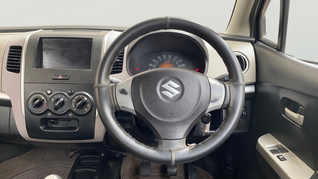 View Maruti Suzuki 1000 Image 14 Used Maruti Suzuki 1000 Image 14