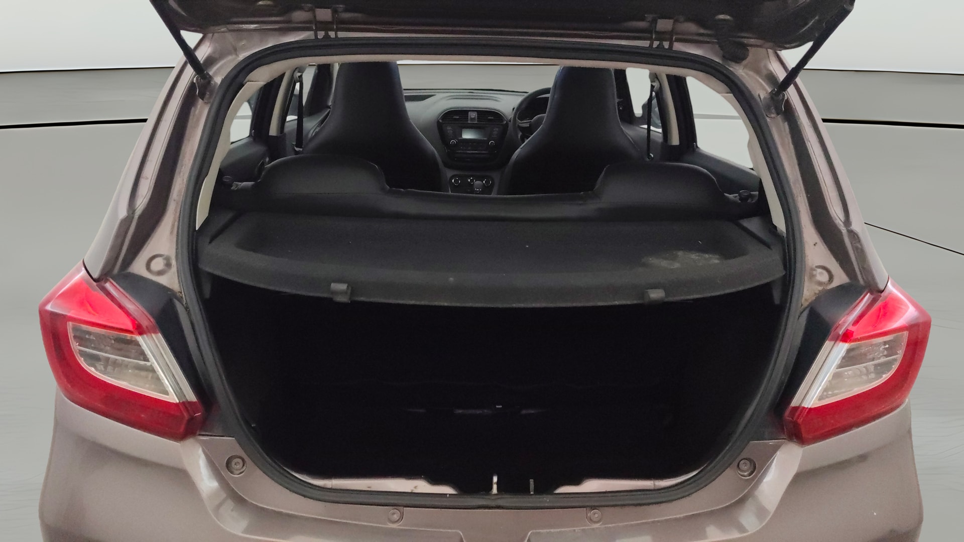 Used 2018 Tata Tiago Used 2018 Tata Tiago