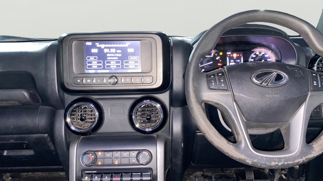 View Mahindra Thar Image 16 Used Mahindra Thar Image 16