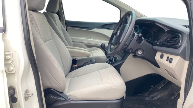 View Mahindra Marazzo Image 26 Used Mahindra Marazzo Image 26