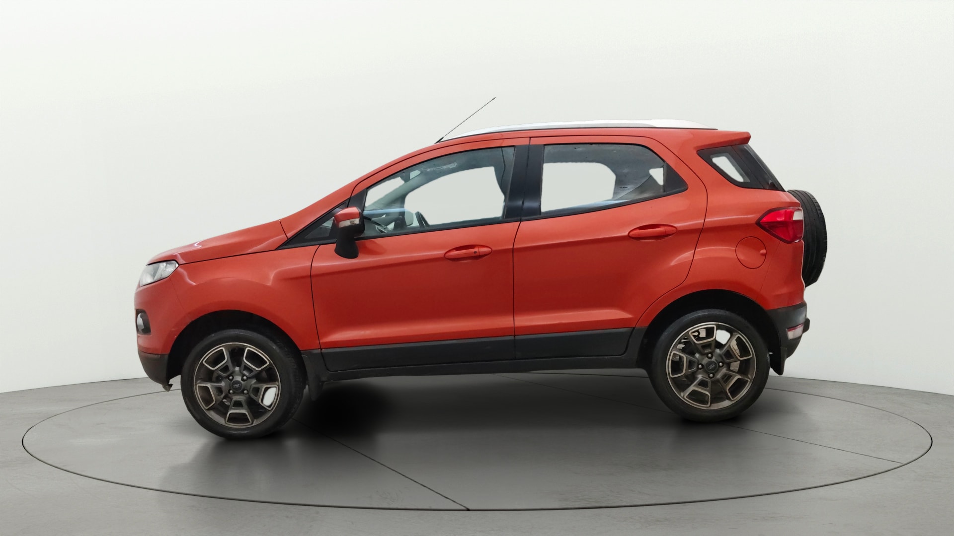 View 2017 Ford EcoSport 1.5 TDCi Diesel Ambiente BS IV Image 5 Used 2017 Ford EcoSport 1.5 TDCi Diesel Ambiente BS IV Image 5