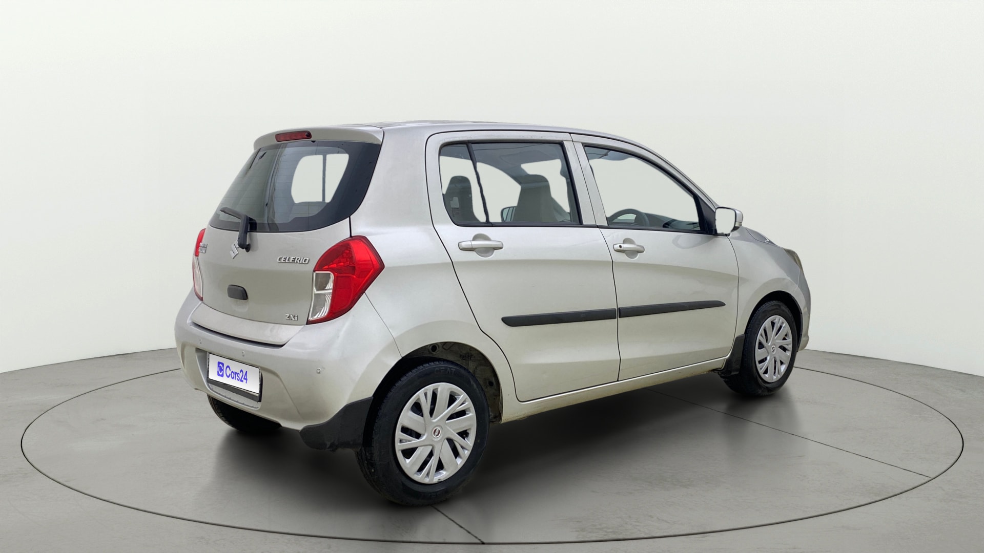View 2018 Maruti Suzuki 1000 Base Variant Image 42 Used 2018 Maruti Suzuki 1000 Base Variant Image 42