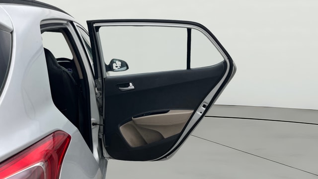 View Hyundai Grand i10 Image 7 Used Hyundai Grand i10 Image 7