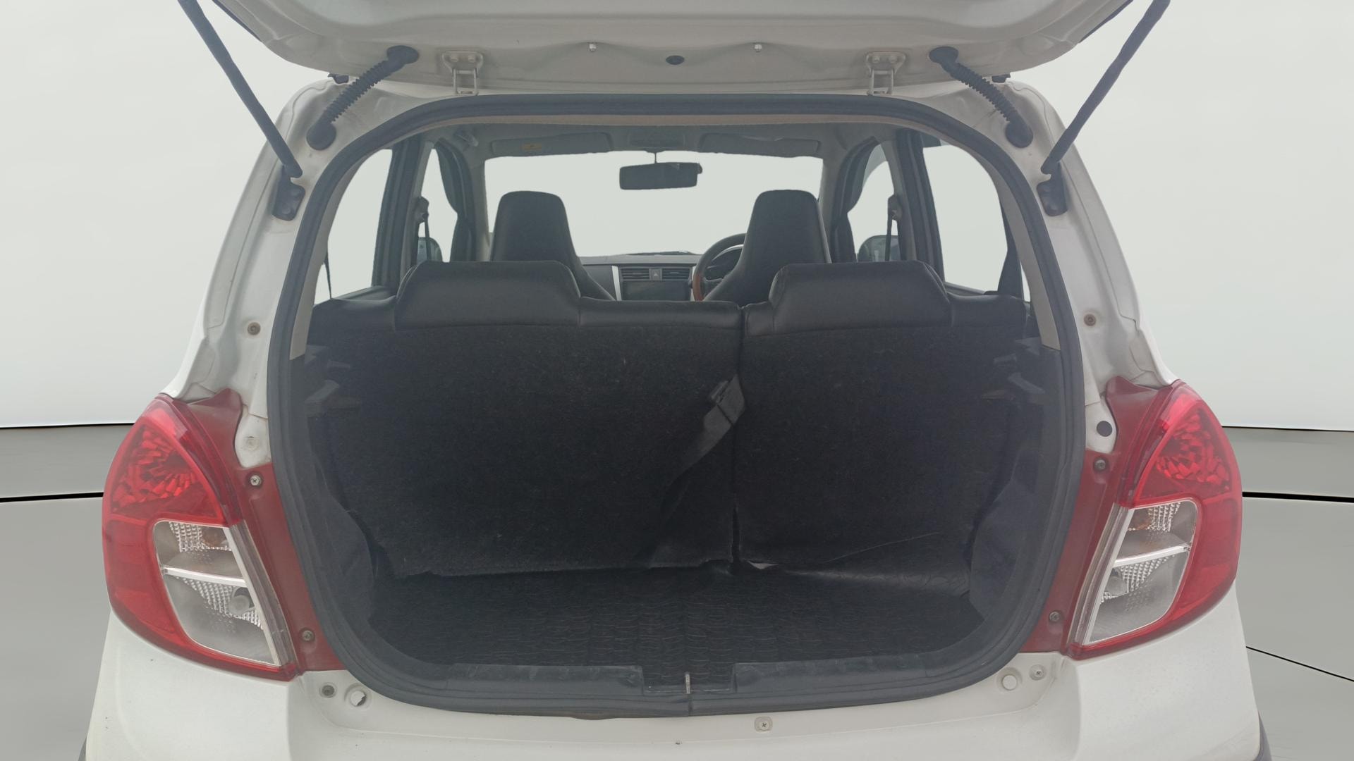View 2018 Maruti Suzuki 1000 Base Variant Image 37 Used 2018 Maruti Suzuki 1000 Base Variant Image 37