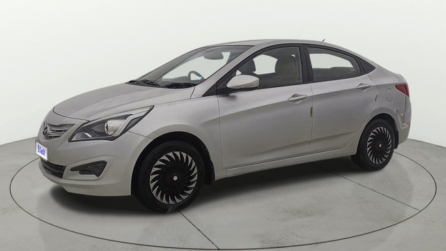 View Hyundai Verna Image 21 Used Hyundai Verna Image 21