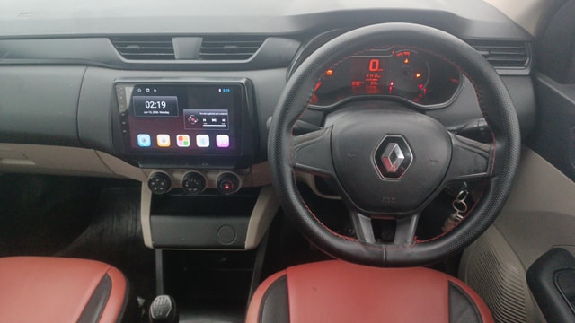 View Renault Triber Image 13 Used Renault Triber Image 13