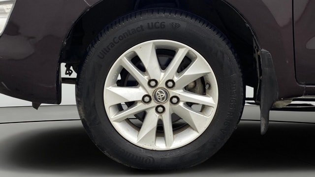 View Toyota Innova Crysta Image 29 Used Toyota Innova Crysta Image 29