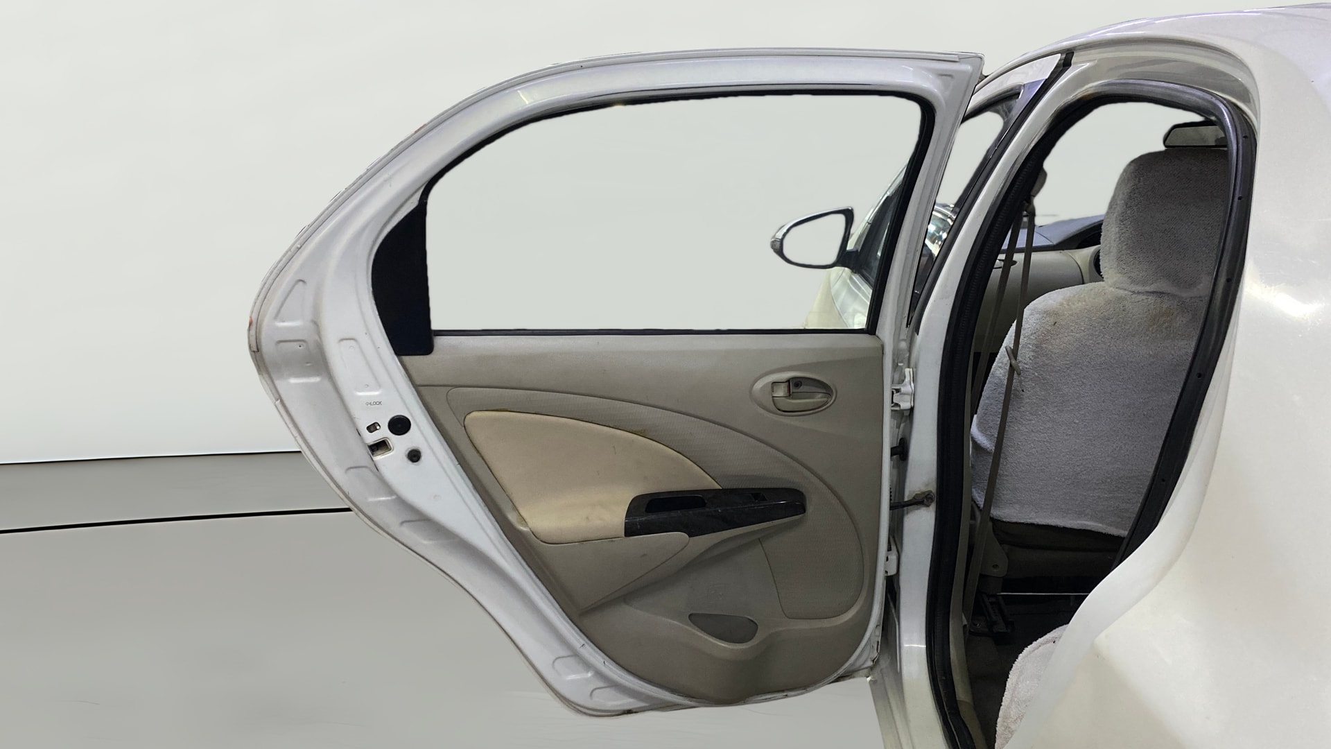Used 2014 Toyota Etios Used 2014 Toyota Etios