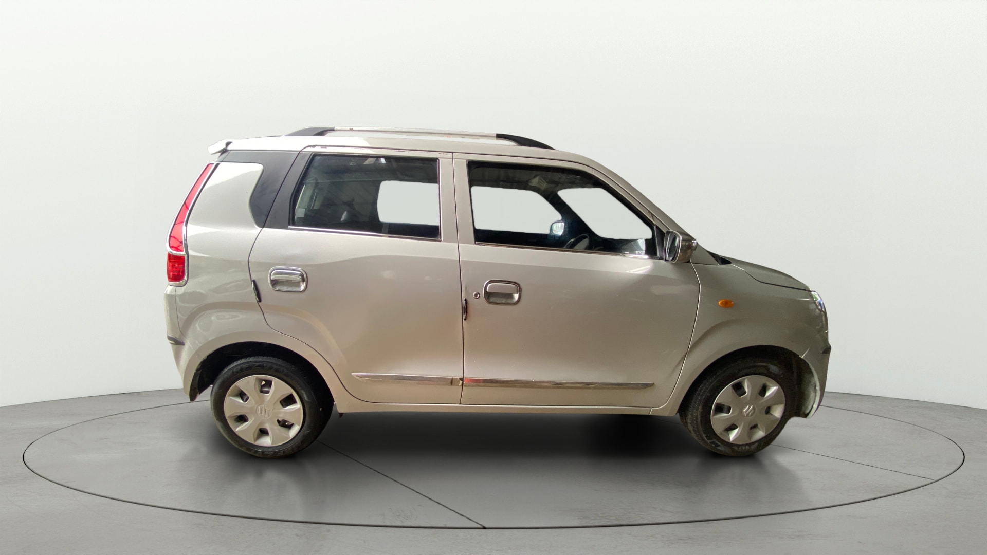 View 2023 Maruti Suzuki 1000 Base Variant Image 8 Used 2023 Maruti Suzuki 1000 Base Variant Image 8