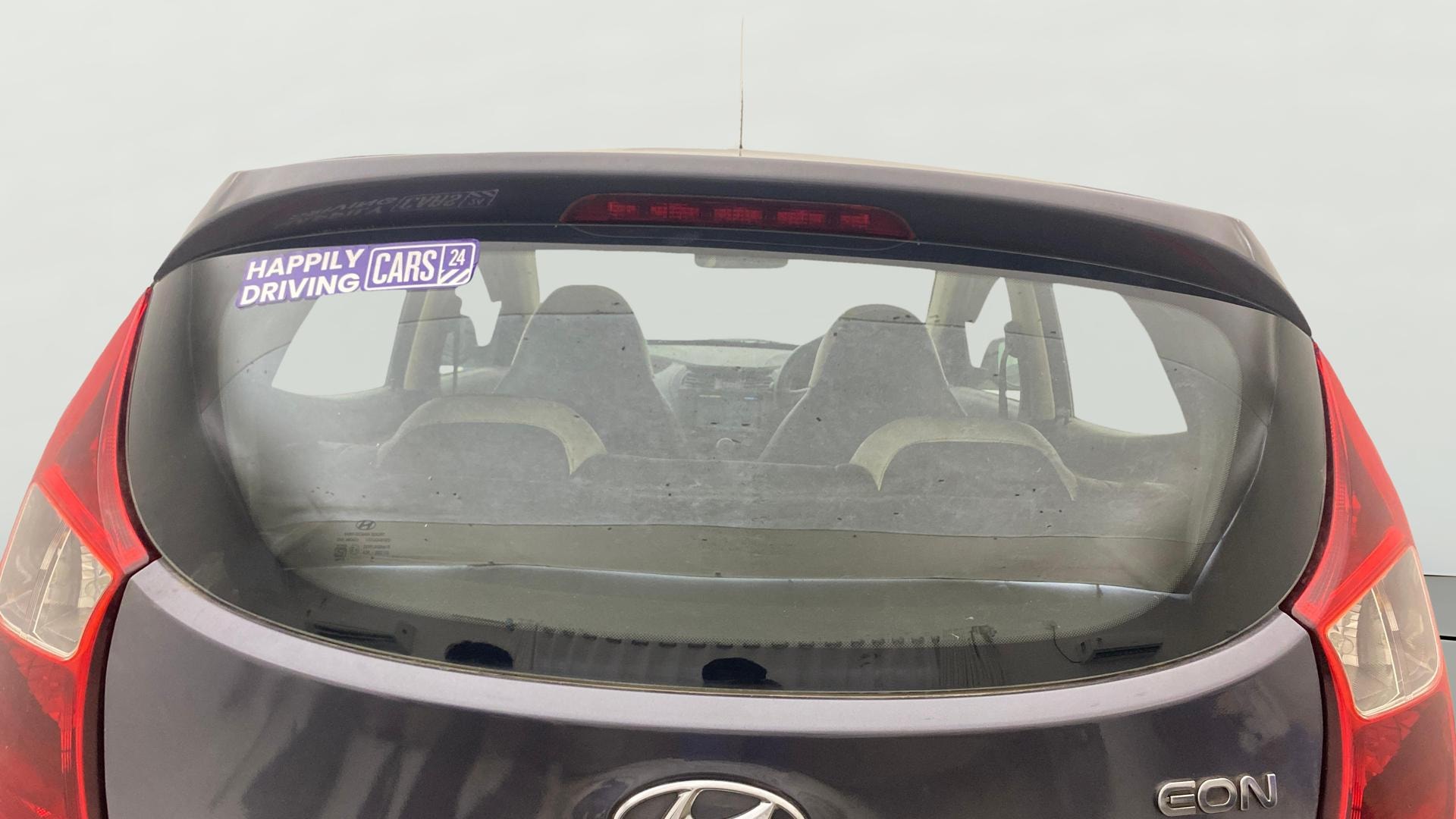 View 2018 Hyundai EON Sportz Image 4 Used 2018 Hyundai EON Sportz Image 4
