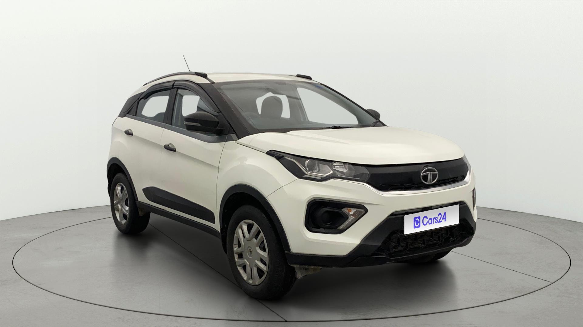 View 2021 Tata Nexon Revotron XMA AMT Image 14 Used 2021 Tata Nexon Revotron XMA AMT Image 14