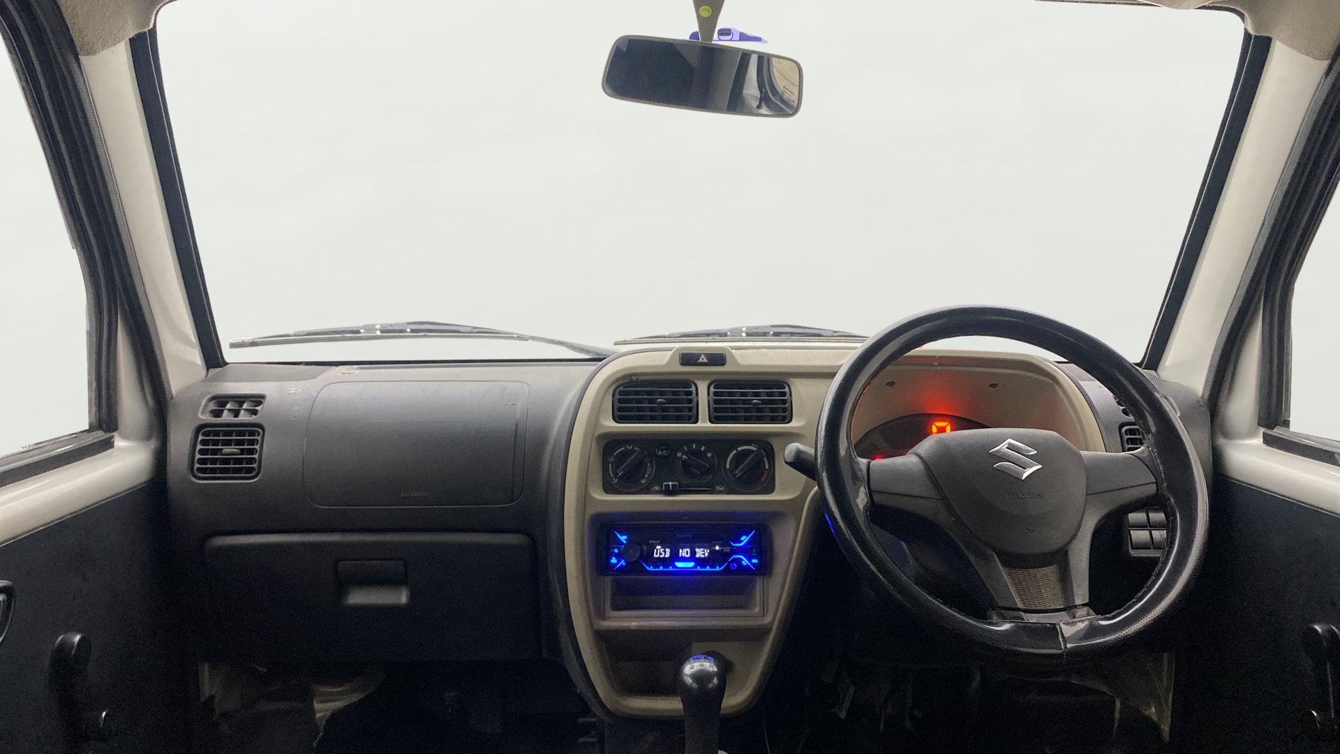 View 2023 Maruti Suzuki 1000 Base Variant Image 18 Used 2023 Maruti Suzuki 1000 Base Variant Image 18