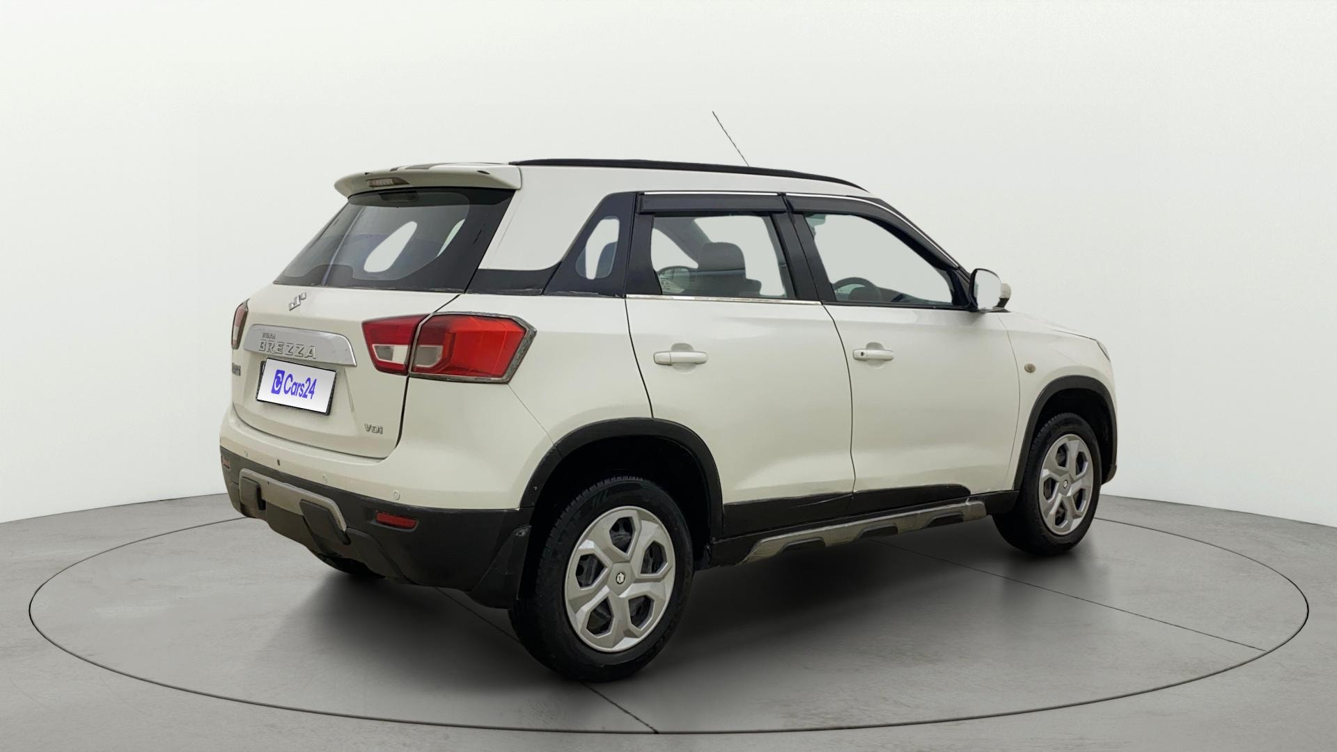 View 2018 Maruti Suzuki 1000 Base Variant Image 42 Used 2018 Maruti Suzuki 1000 Base Variant Image 42