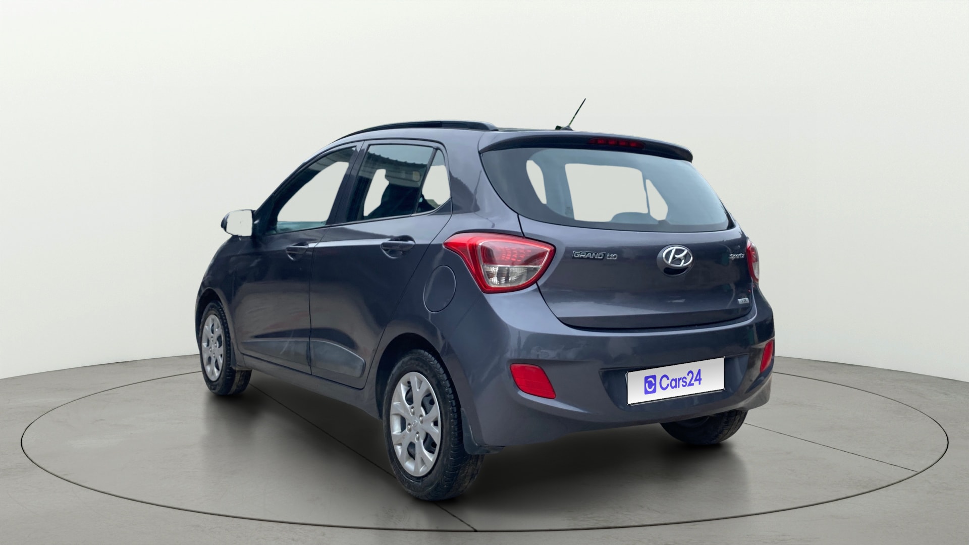 View 2016 Hyundai Grand i10 Sportz 1.2 Kappa Image 2 Used 2016 Hyundai Grand i10 Sportz 1.2 Kappa Image 2