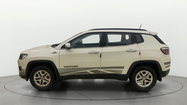 View Jeep Compass Image 5 Used Jeep Compass Image 5