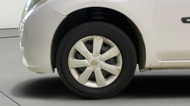 View Nissan Sunny Image 28 Used Nissan Sunny Image 28
