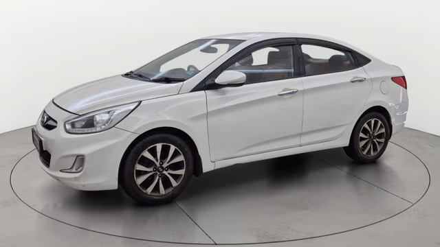 View Hyundai Fluidic Verna Image 36 Used Hyundai Fluidic Verna Image 36