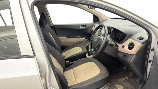 View Hyundai Grand i10 Image 26 Used Hyundai Grand i10 Image 26