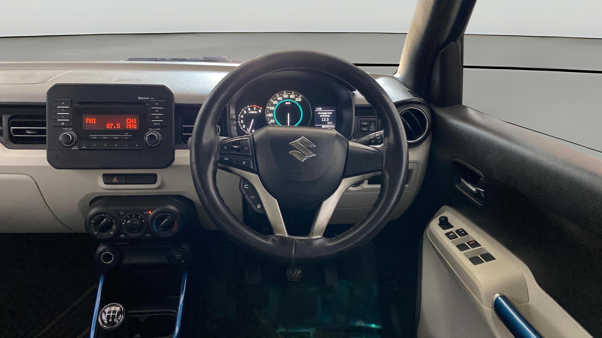 View 2017 Maruti Suzuki 1000 Base Variant Image 20 Used 2017 Maruti Suzuki 1000 Base Variant Image 20