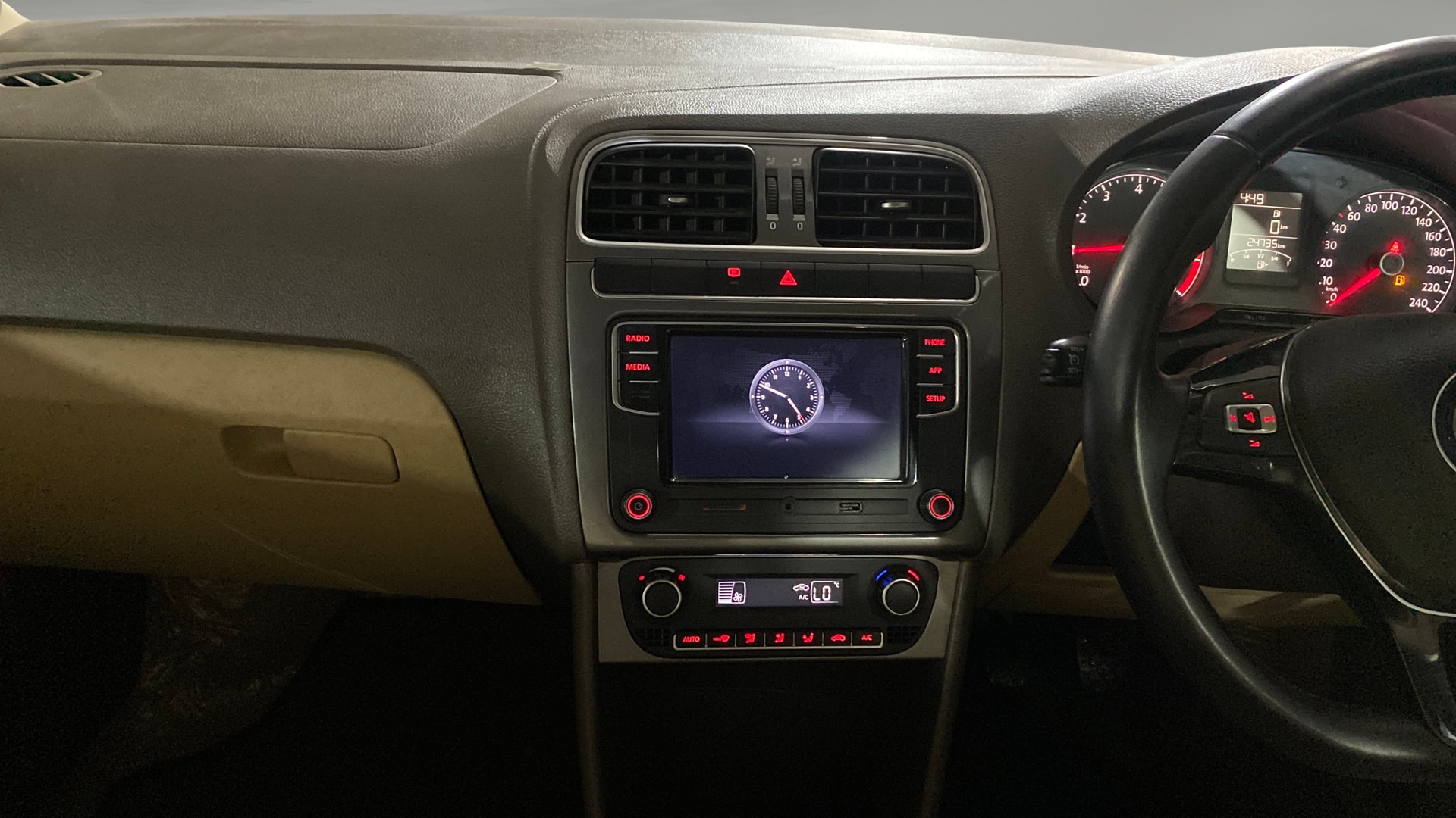 View 2020 Volkswagen Vento 1.0 L TSI Highline Petrol Image 17 Used 2020 Volkswagen Vento 1.0 L TSI Highline Petrol Image 17