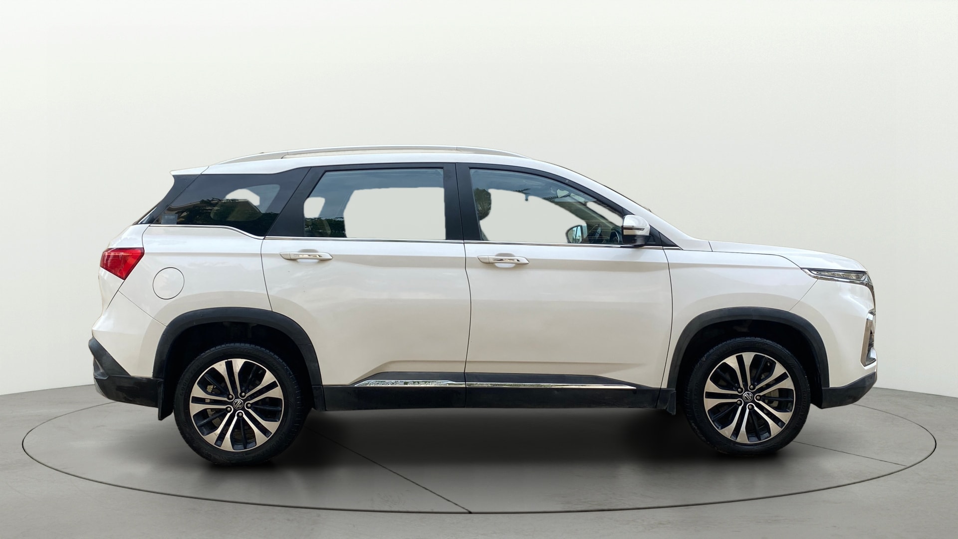 View 2022 MG Hector Sharp Hybrid BS IV Image 9 Used 2022 MG Hector Sharp Hybrid BS IV Image 9