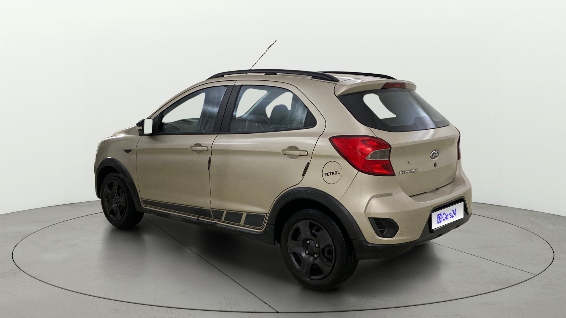 View 2018 Ford Freestyle Ambiente 1.2 Ti-VCT Image 2 Used 2018 Ford Freestyle Ambiente 1.2 Ti-VCT Image 2