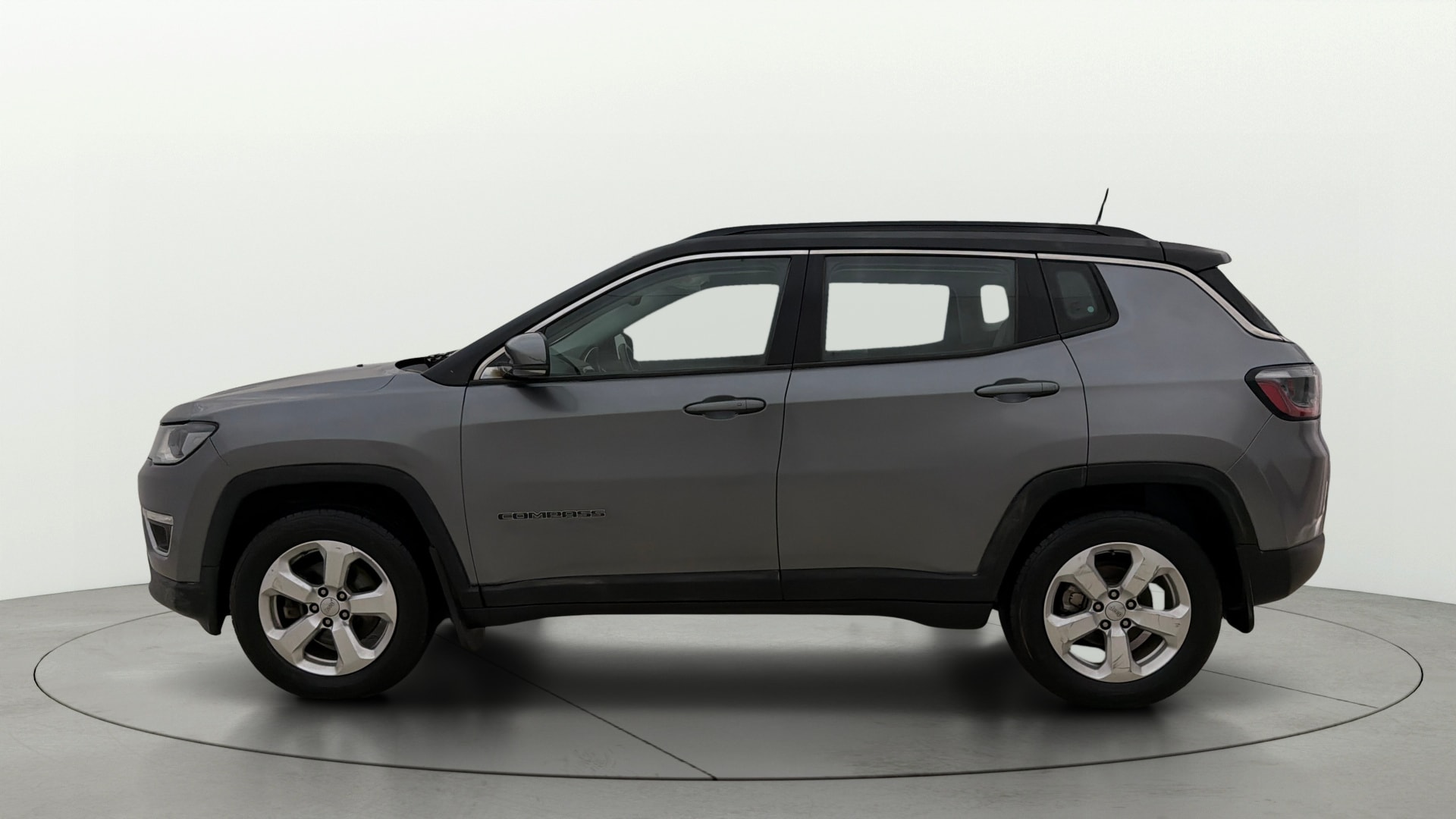 View 2019 Jeep Compass Limited 1.4 Multi AIR Petrol DDCT AT BS IV Image 26 Used 2019 Jeep Compass Limited 1.4 Multi AIR Petrol DDCT AT BS IV Image 26