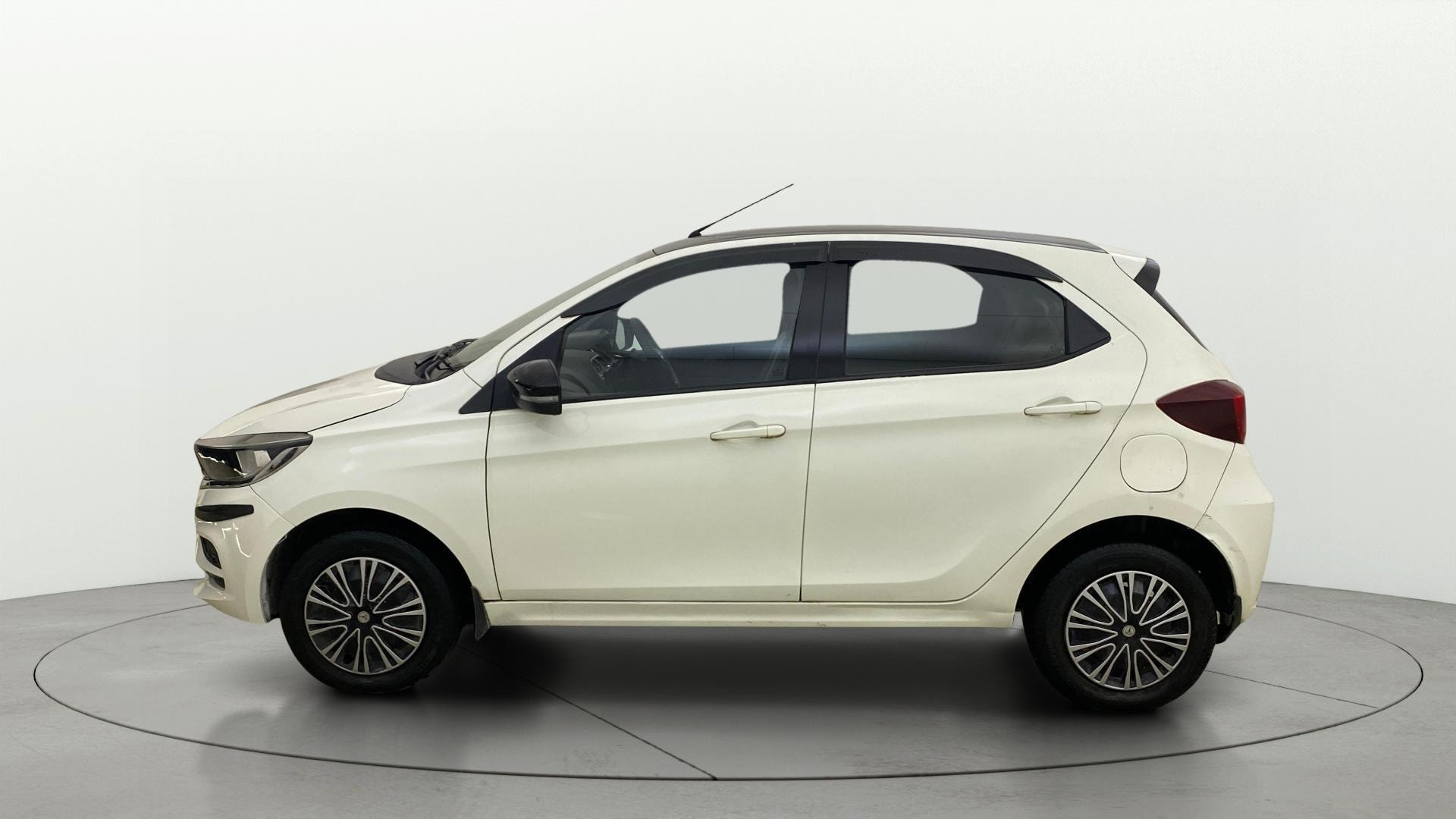 Used 2022 Tata Tiago Used 2022 Tata Tiago