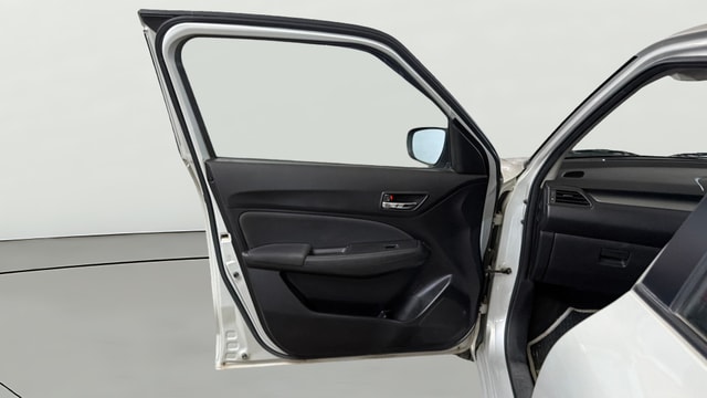 View Maruti Suzuki 1000 Image 30 Used Maruti Suzuki 1000 Image 30