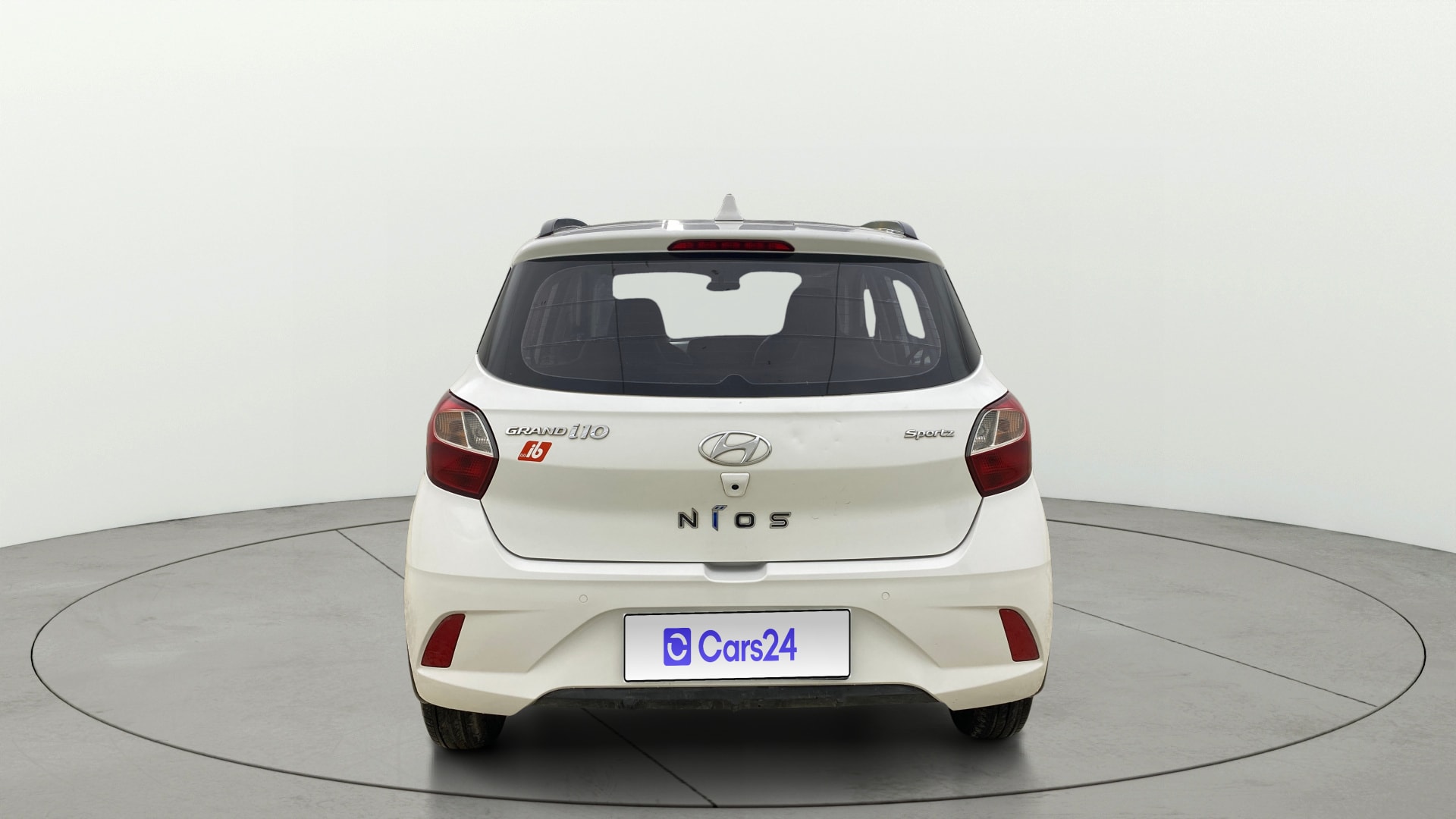 View 2022 Hyundai Grand i10 Nios Sportz Petrol Image 39 Used 2022 Hyundai Grand i10 Nios Sportz Petrol Image 39