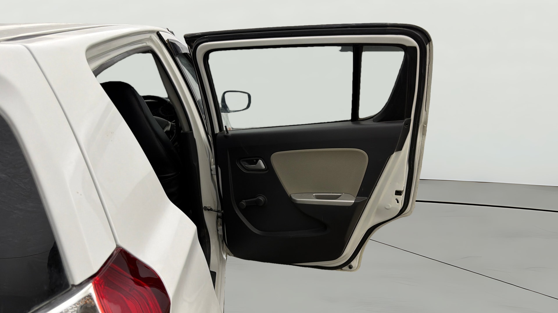 View 2017 Maruti Suzuki Alto K10 LX Image 7 Used 2017 Maruti Suzuki Alto K10 LX Image 7