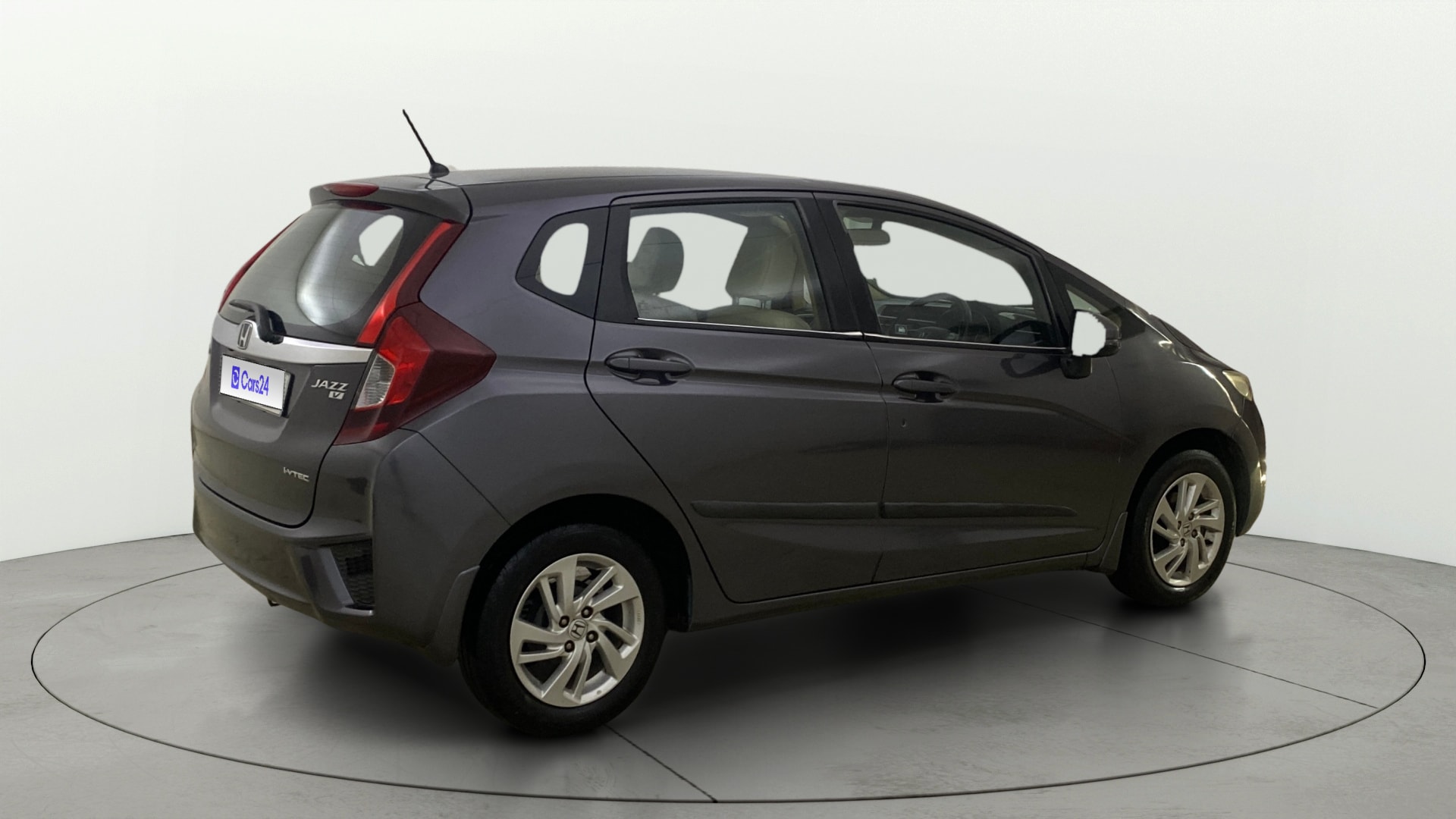 View 2017 Honda Jazz E MT Diesel Image 43 Used 2017 Honda Jazz E MT Diesel Image 43